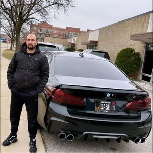 Meet your Posher, Serdar